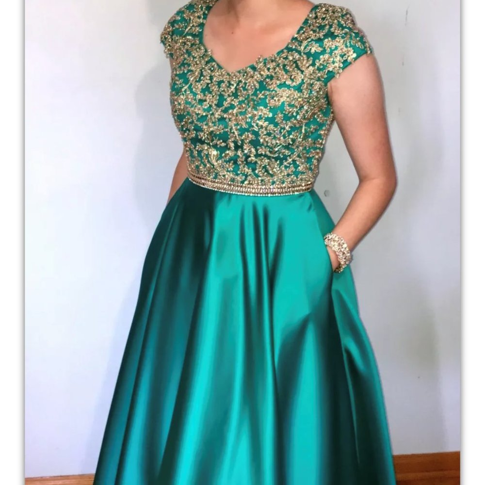 Madison James ball gown evening gown prom grown gold beaded emerald gown